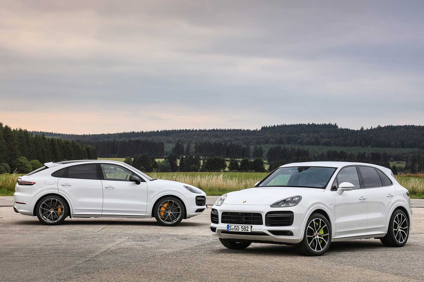Porsche Cayenne Turbo S E-Hybrid for Oz