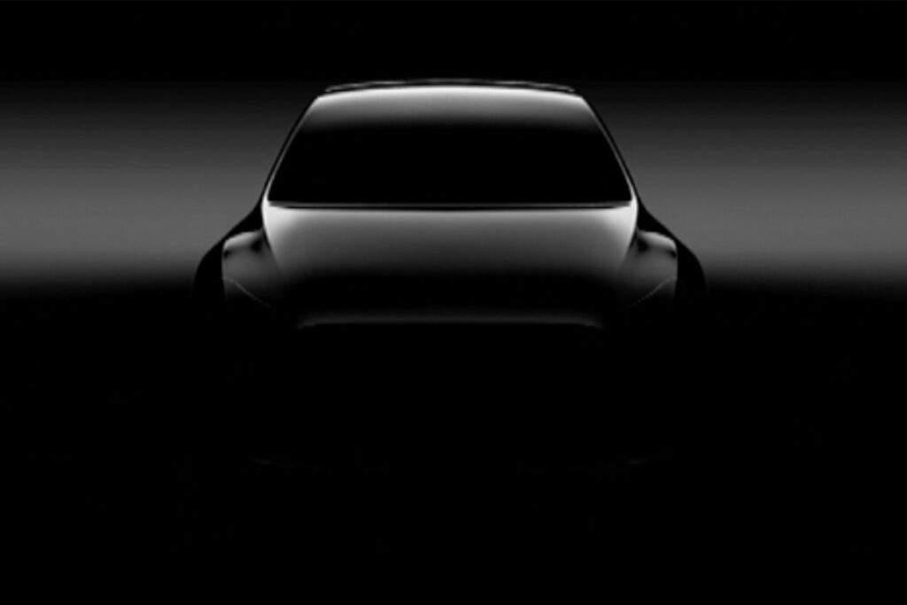 Tesla Model Y medium SUV teased