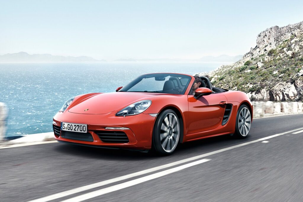Porsche 718 Boxster revealed