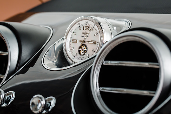 Bentayga Breitling Clock