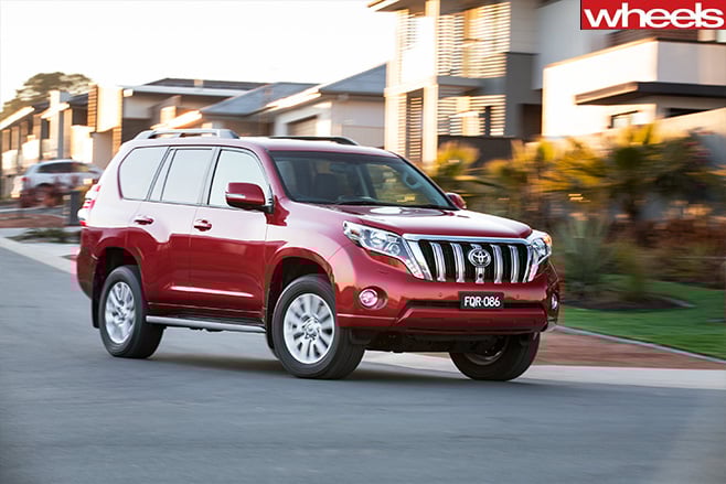 Toyota -prado -review -streets