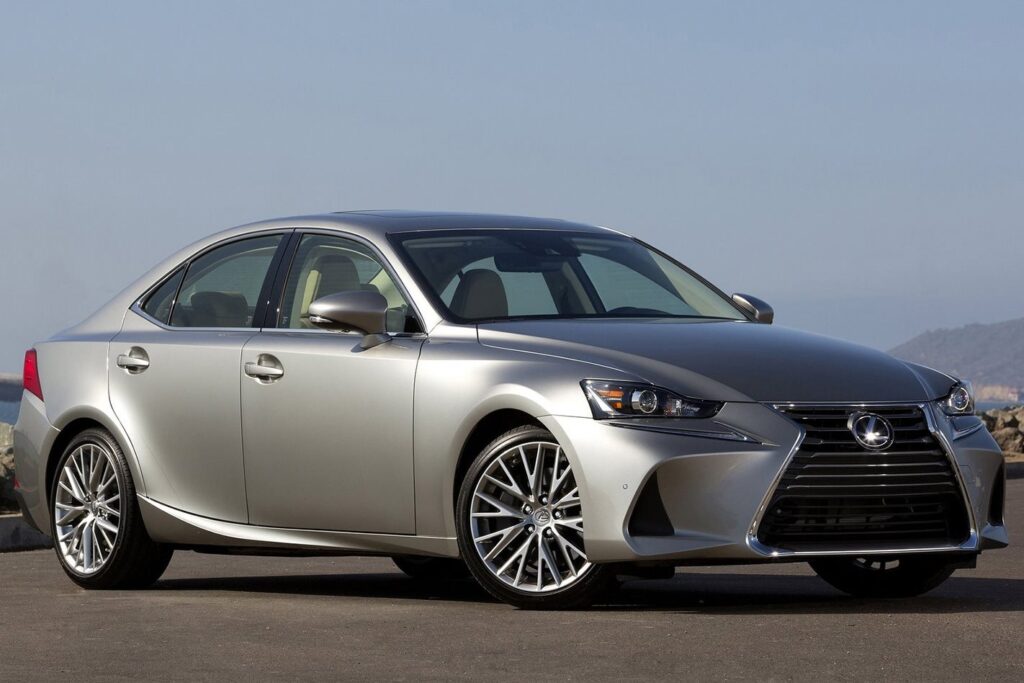 2017 Lexus IS