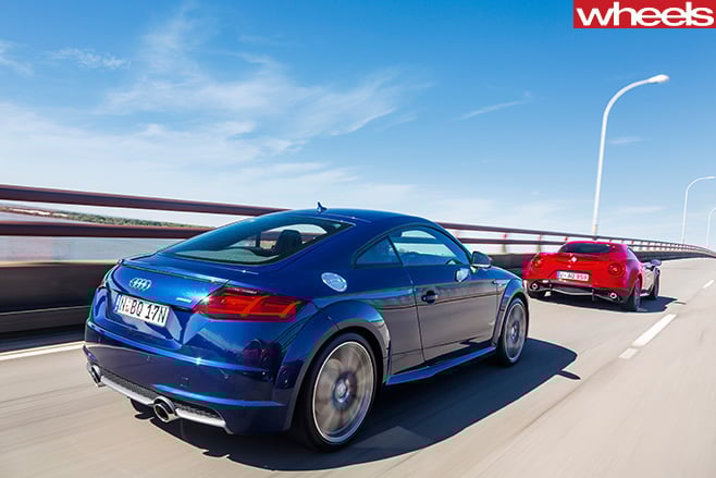 Alfa -Romeo -4C-Audi -TT--driving -on -highway