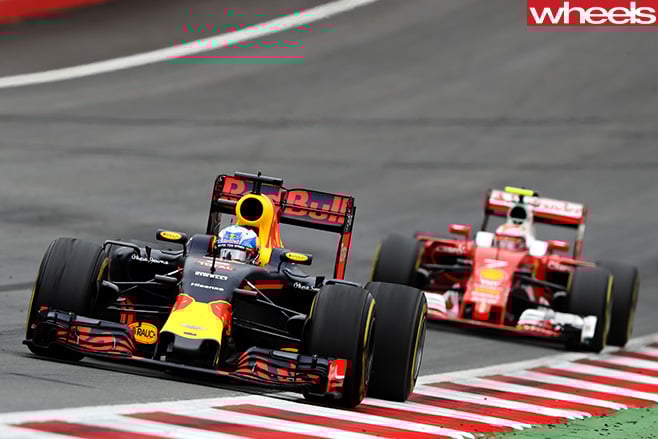 Red -Bull -vs -Ferrari -F1-circuit