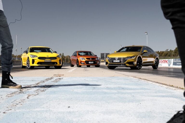 Video Volkswagen Arteon vs Kia Stinger vs Commodore SS-V
