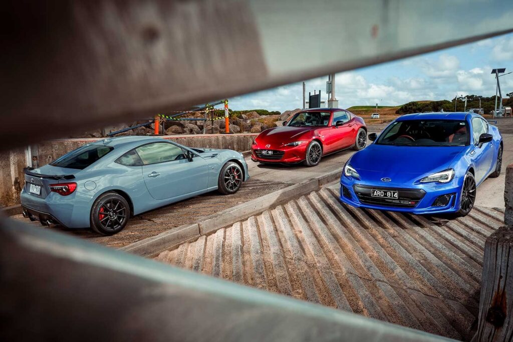 2018 Mazda MX 5 RF LE vs Subaru BRZ tS vs Toyota 86 PP comparison review