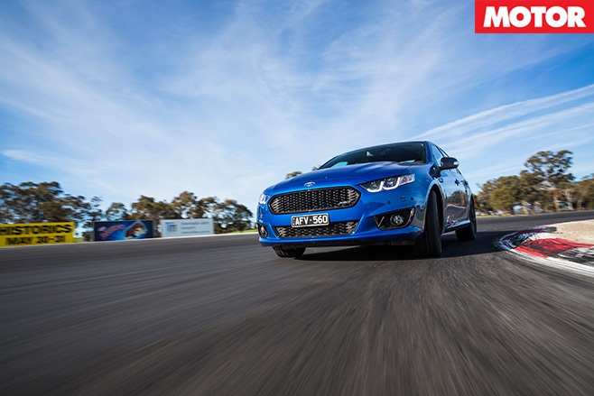 Ford Falcon XR6 Sprint Vs Ford Falcon XR8 Sprint