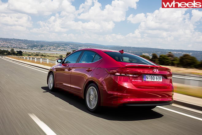 Hyundai -Elantra -rear -drive