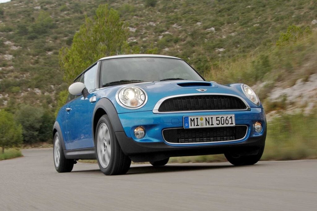 2006 MINI Cooper S review classic MOTOR