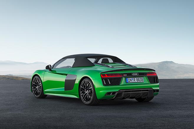 Audi R8 Spyder V10 plus