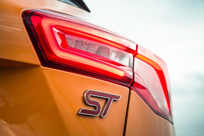 2020 Ford Focus ST badge