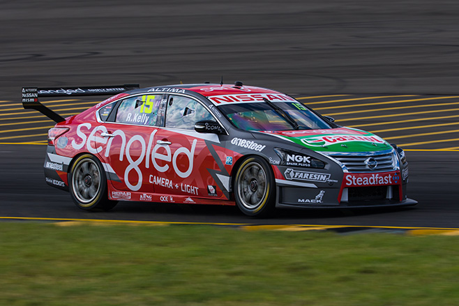 Simona DeSilvestro V8 Supercar driving