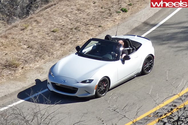 Damion -Smy -driving -Mazda -MX-5-Club -Edition -top