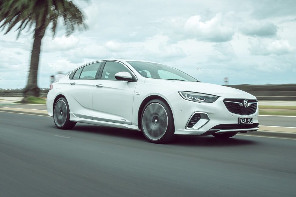 2018 Holden Commodore review