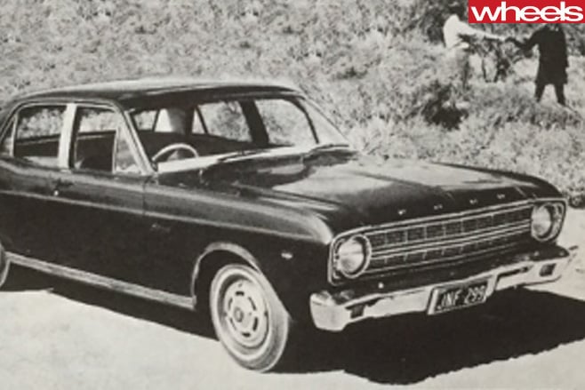 Old -Ford -Falcon
