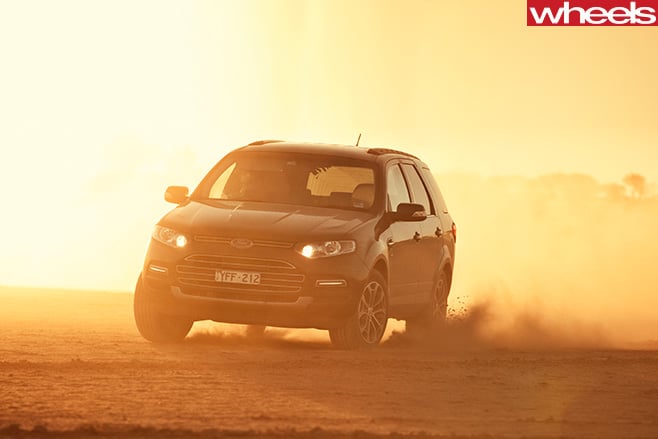 2011-Ford -Territory -sand -drift