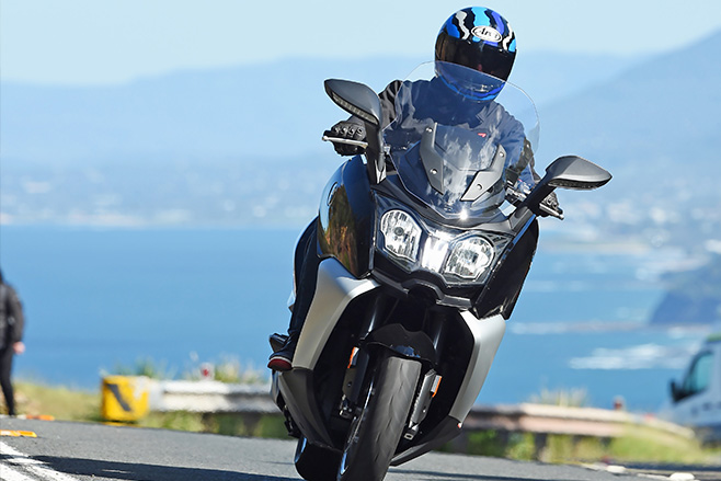 BMW C 650 Sport scooter front