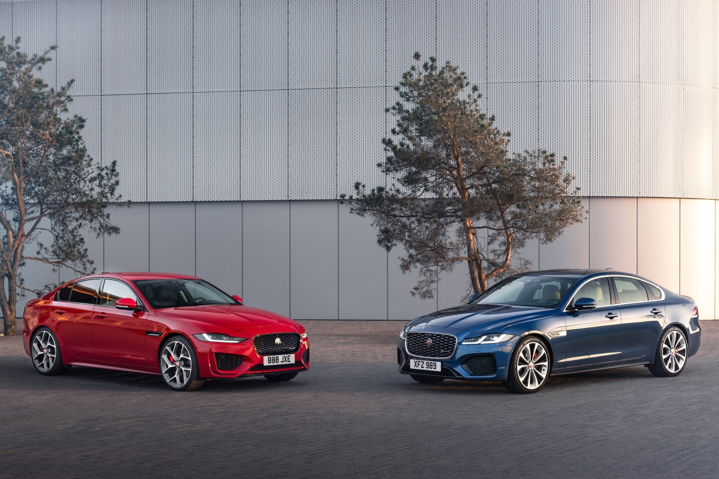 2021 Jaguar XE P300 R-Dynamic
