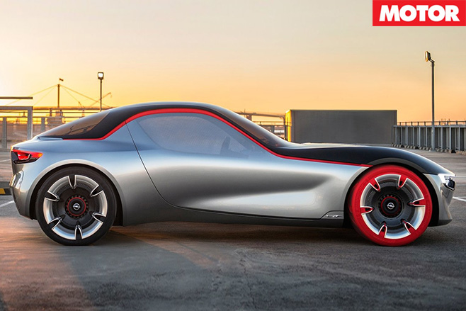 Opel GT concept side