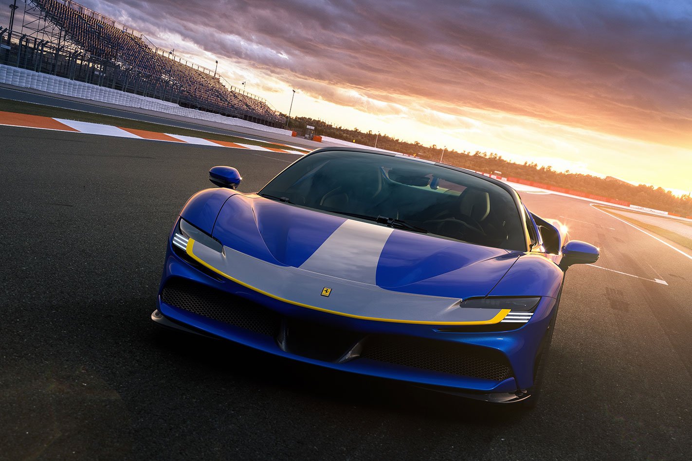 Ferrari SF90 Spider