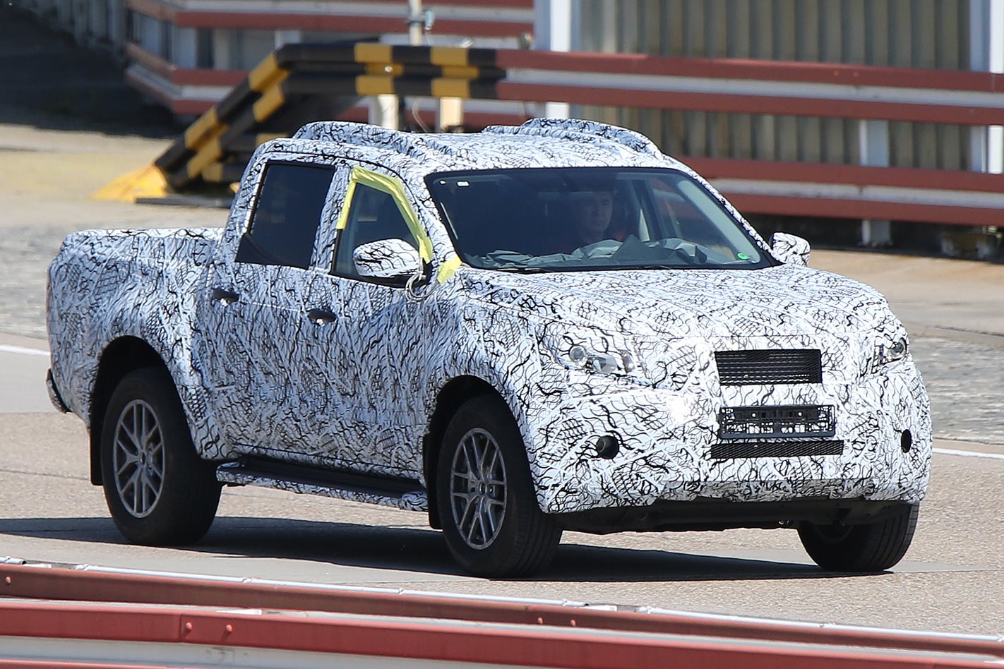 2018 Mercedes-Benz GLT-Class ute spy pics