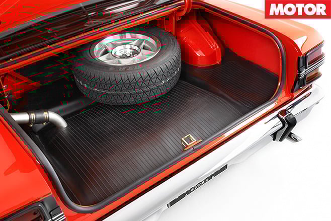 XY GT HO boot