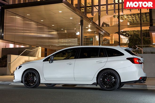 Subaru levorg side view