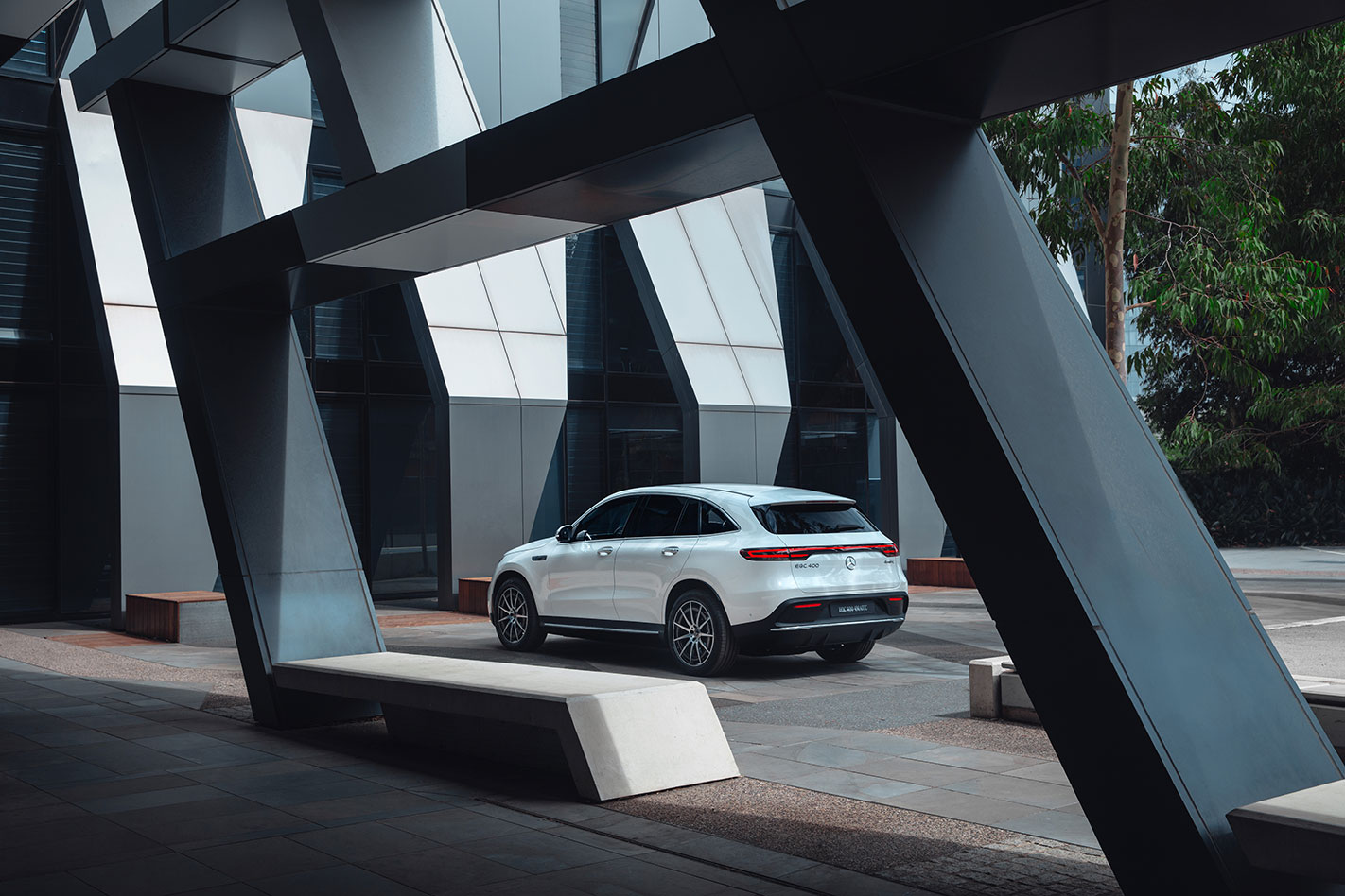 2020 Mercedes-Benz EQC exterior