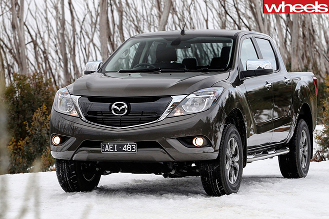 Mazda -BT-50-In -Snow