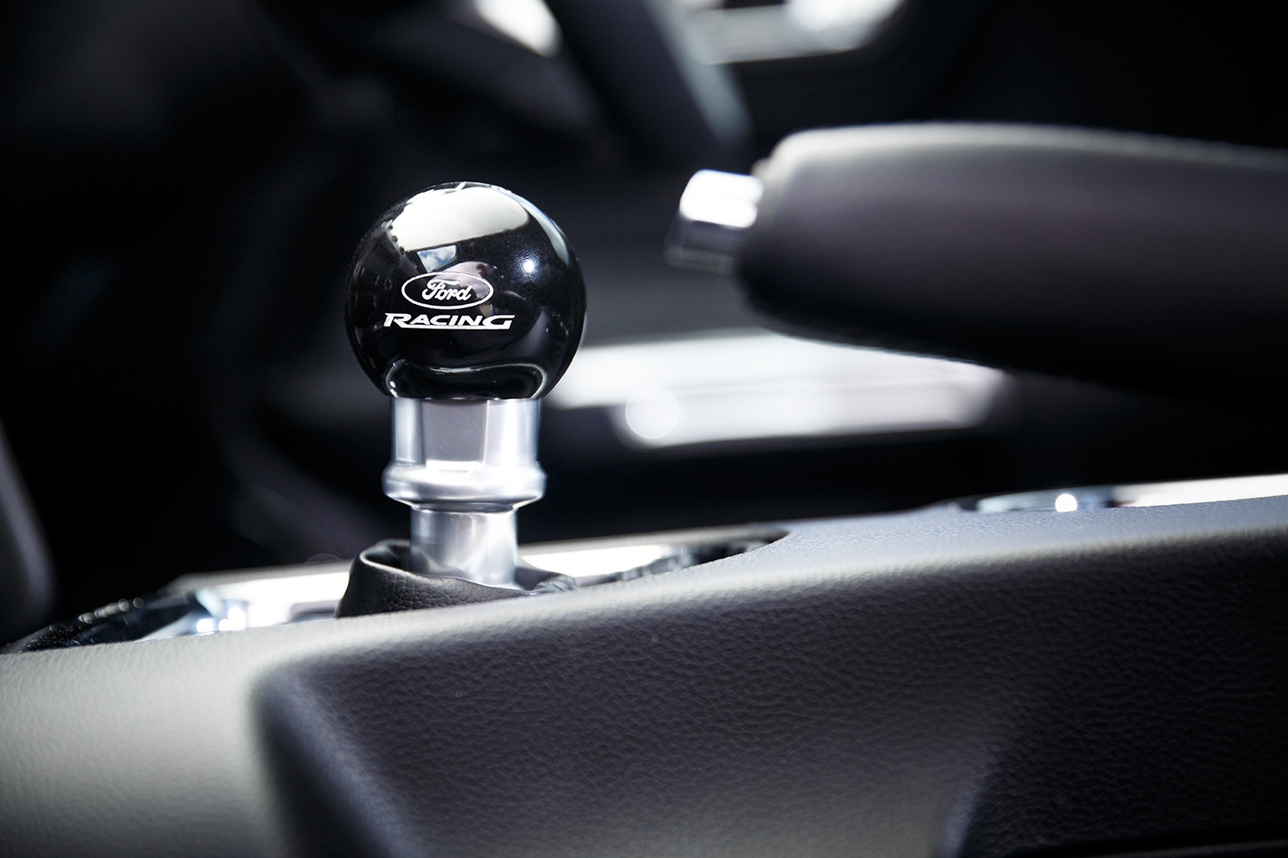2017 Herrod Mustang GT gearstick.jpg