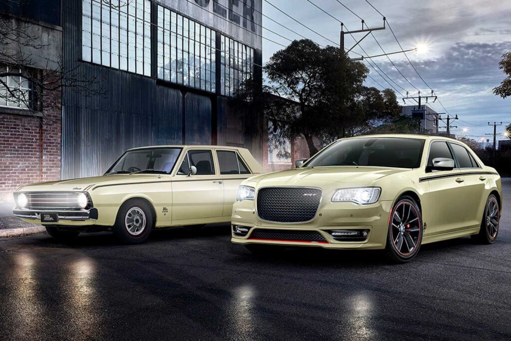 Chrysler 300 SRT Pacer tribute car revealed