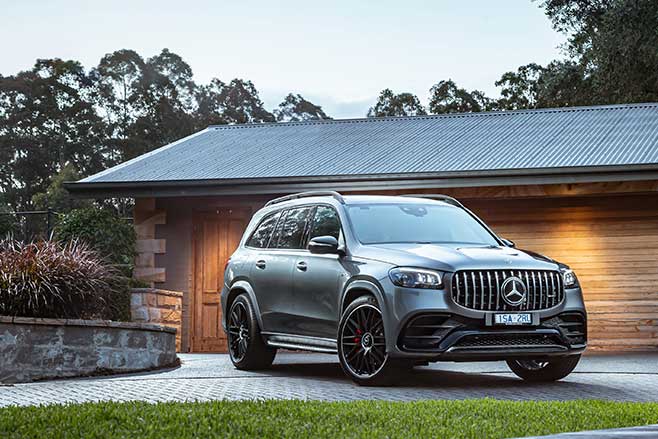 The body is kept flat by 48-volt active anti-roll bars.