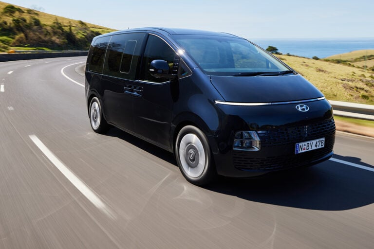 2022 Hyundai Staria Highlander review for Australia