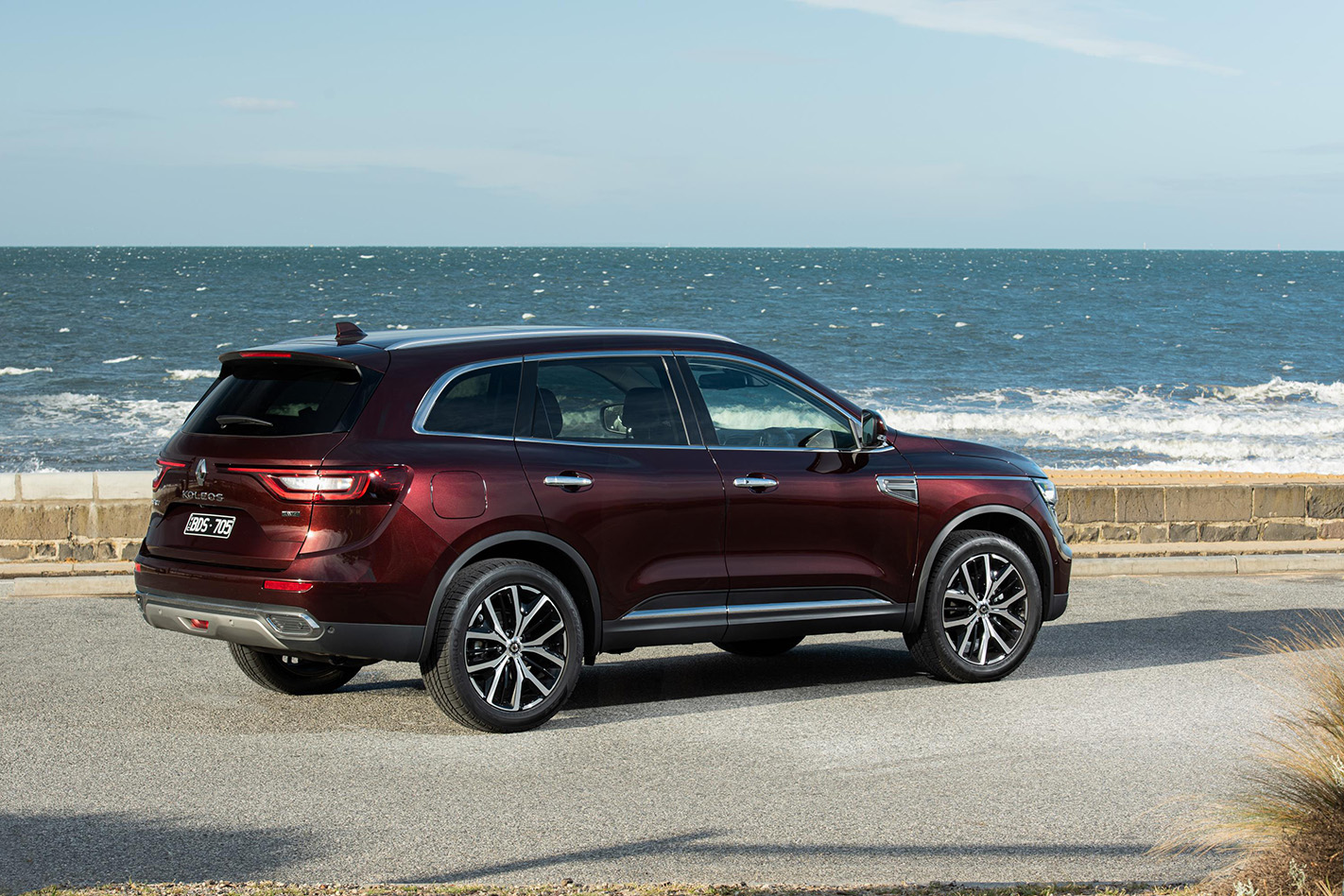 2020 Renault Koleos Milesum red