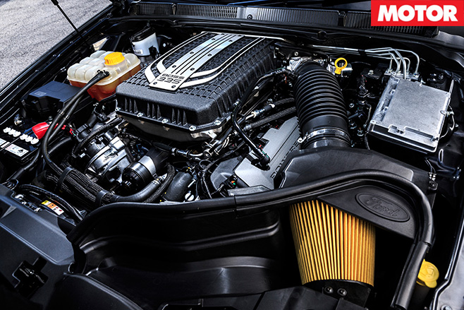 Ford falcon XR8 engine