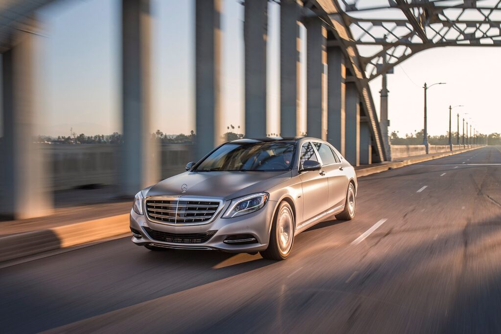 Mercedes-Maybach S600