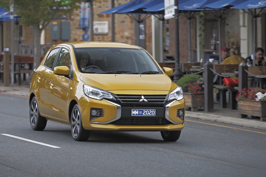 Mitsubishi Mirage LS