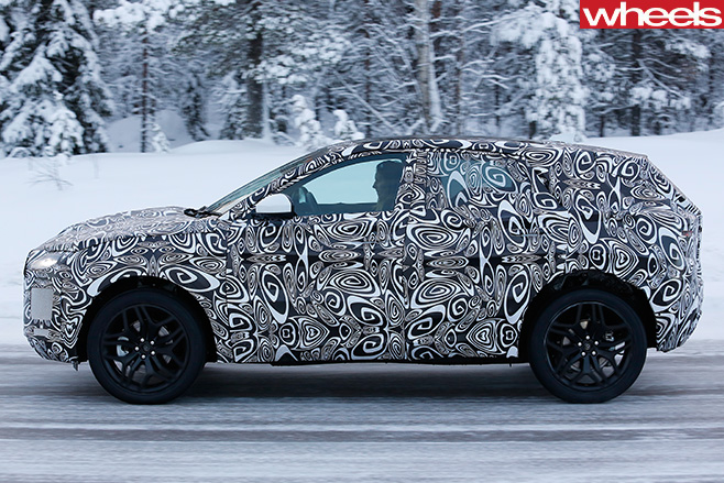 Jaguar -E-Pace -side -driving