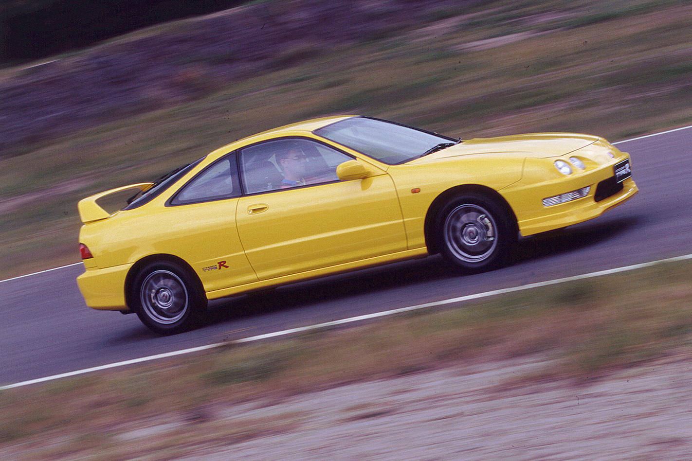 2000 Honda Integra DC2 Type R.jpg