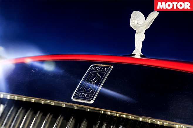 Rolls royce wraith grill badge