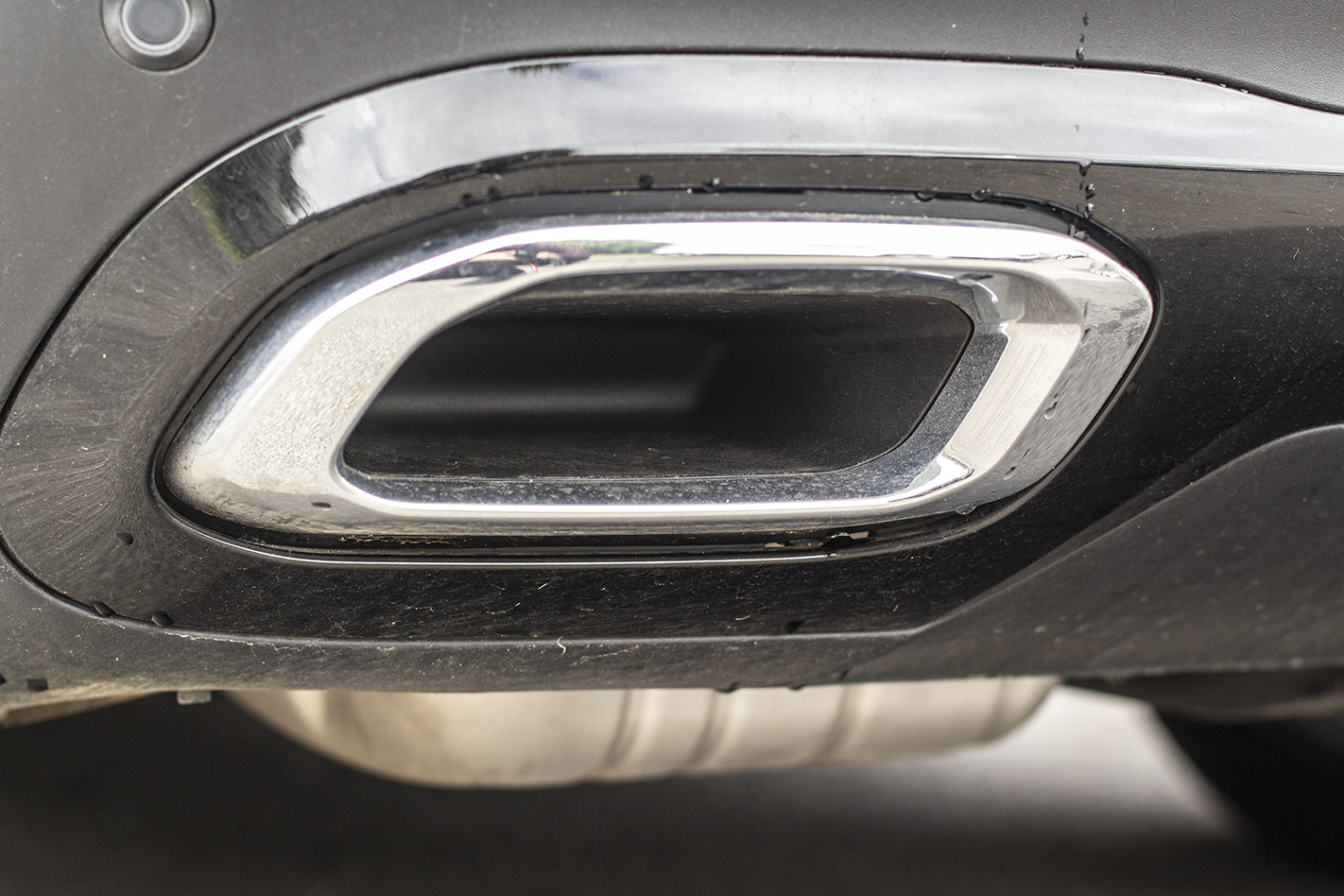 fake exhaust