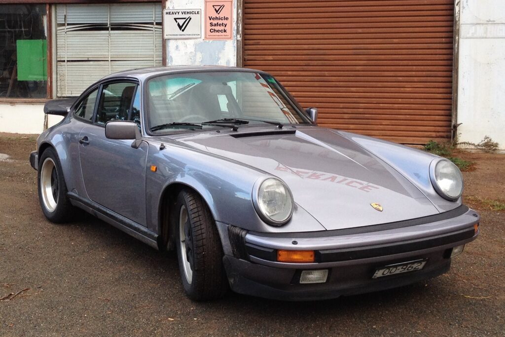 Porsche 911 Carrera 3.2 long-term car review