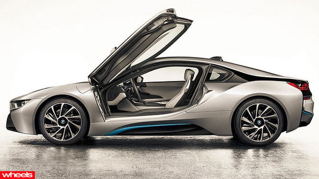 Official shots of BMW’s hero car for this year’s Frankfurt Motor show, the i8, have leaked online days before its official debut.
