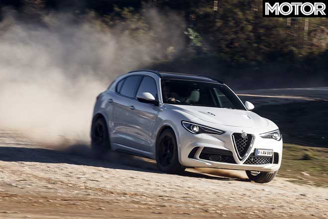 2019 Alfa Romeo Stelvio Q off road handling