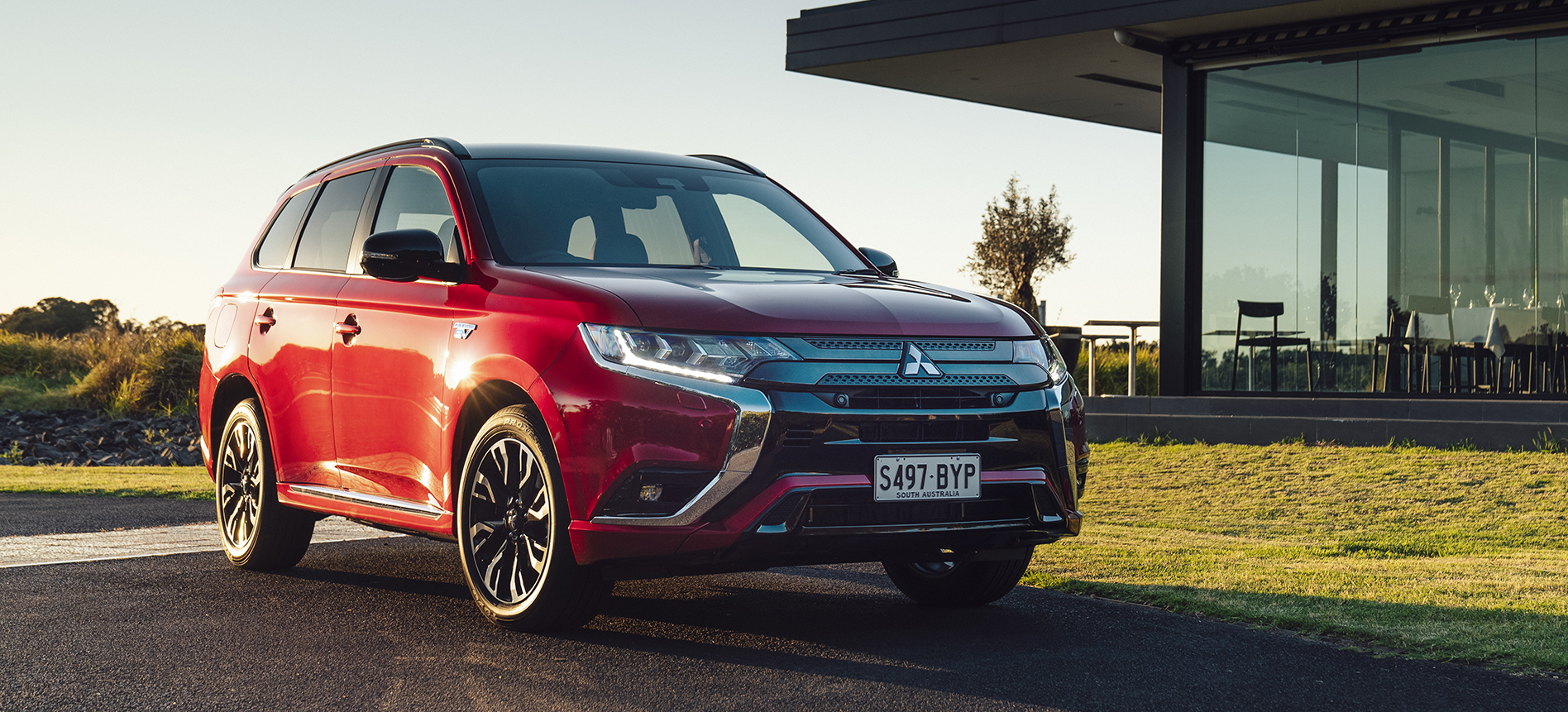 Mitsubishi Outlander PHEV GSR
