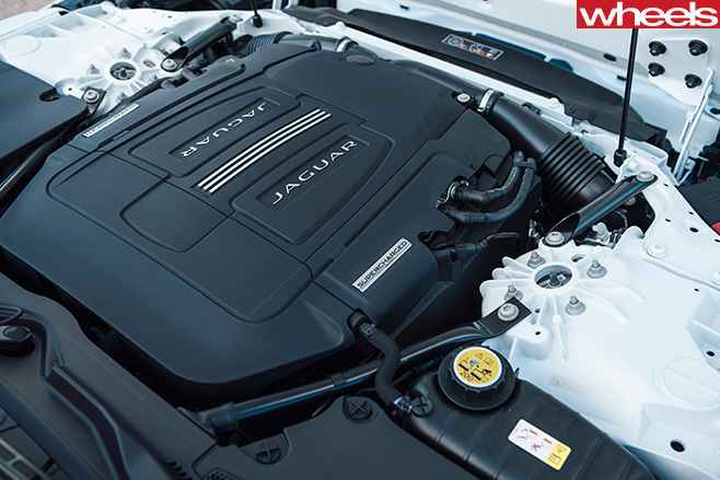 Jaguar -V8-Engine