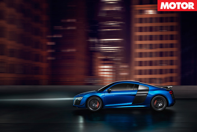 Audi R8 LMX lights