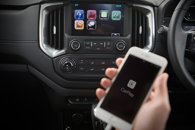 Holden Colorado Carplay