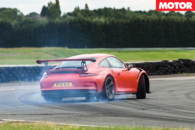 Porsche 911 gt3 rs drift