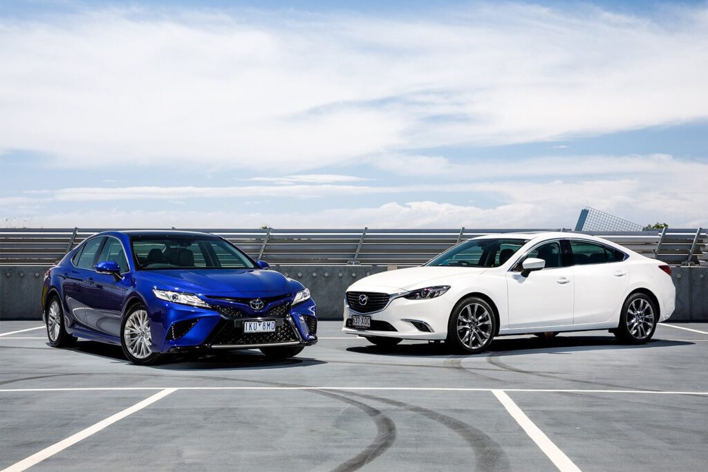 2018 Toyota Camry SL 25 vs Mazda 6 GT 25